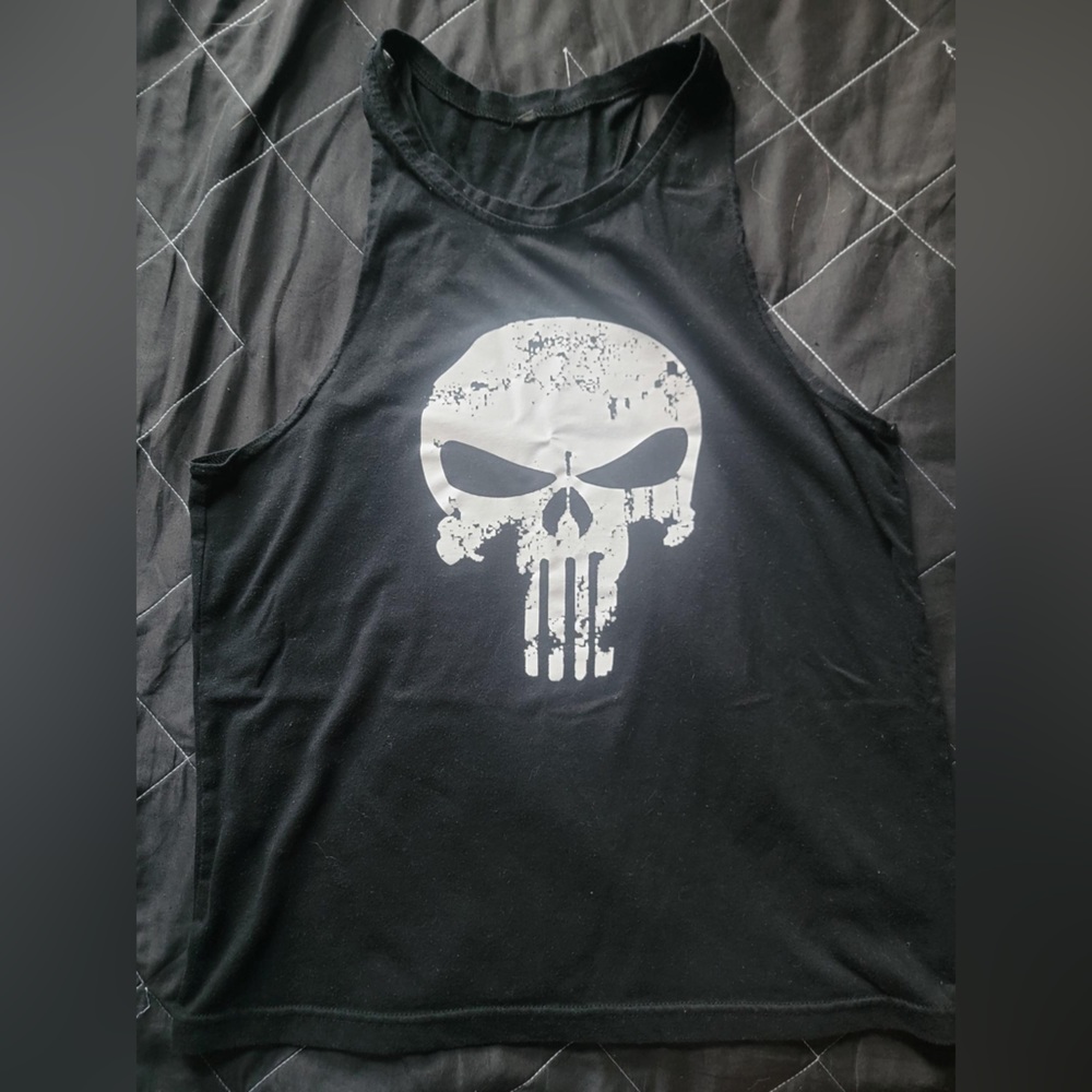 Women’s punisher tank top
